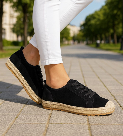 Czarne półbuty espadryle na platformie /H2 17204 G185/
