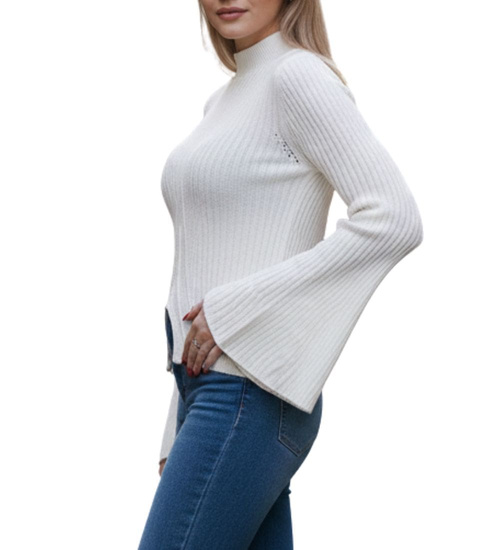 Śliczna bluzka z szerokimi rękawami w kolorze Ecru /E2-1 UB451 T?/