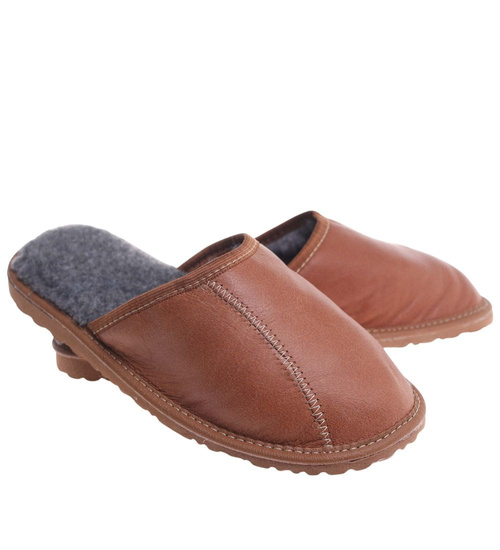 Skórzane kapcie męskie z wełną Brązowe /G8-1 18468 S197/