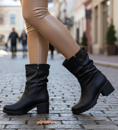 Damskie botki z wysoką cholewką Czarne ost490