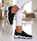 Czarne ażurowe wsuwane buty sportowe /H2 17271 W101/