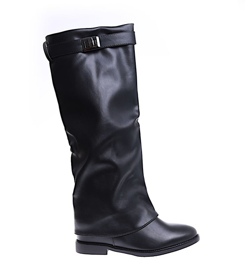 Czarne lekko ocieplone kozaki na koturnie /D7-2 15223 G287/