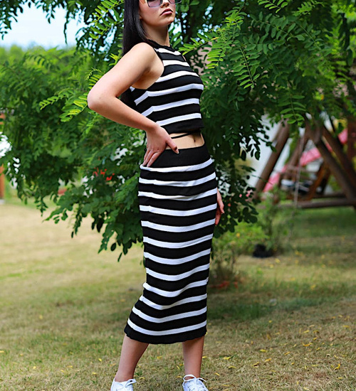 Czarno biały dwuczęsciowy komplet damski bluzka i spódnica /UB735 S393/