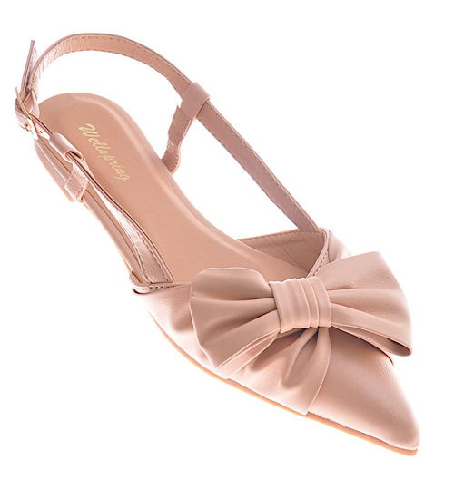 Beżowe sandały na płaskim obcasie /D7-2 12059 T397