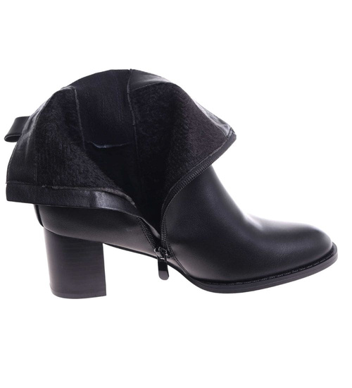 Czarne botki na niskim obcasie /G3-3 18403 W385/