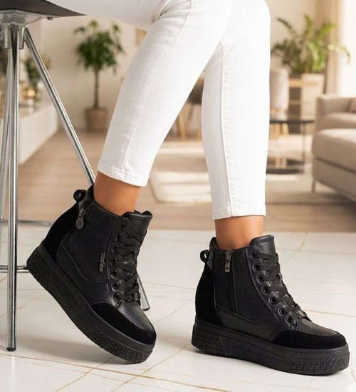 Wiązane czarne sneakersy na koturnie i platformie /F5-2 14653 T720/