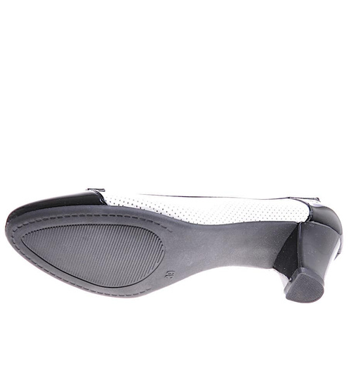 Ażurowe czółenka wiosenne Czarne /A5-3 10769 T203/