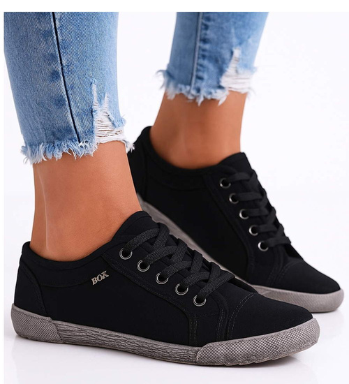 Czarne sznurowane damskie trampki /G10-3 18066 T142/