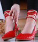 Pikowane czerwone buty wiązane na szpilce /A9-2 12203 T390/