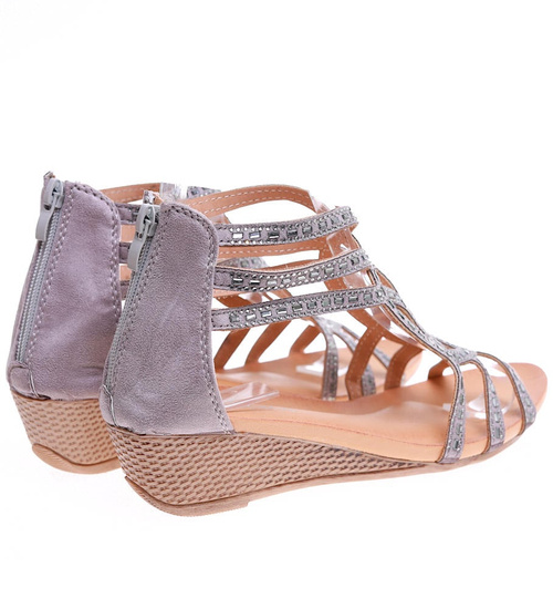 Srebrne damskie sandały na niskim koturnie /D7-2 13983 S292/