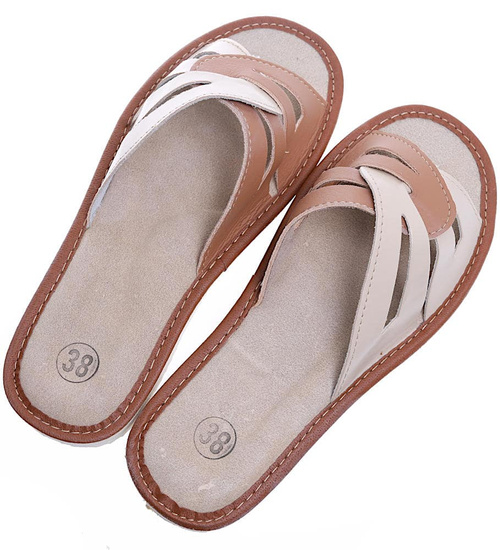 Brązowo-beżowe klapki domowe /G1-1 10932 S195/