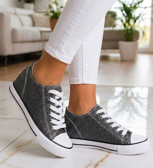 Czarne wiązane trampki sneakersy na niskim koturnie /A6-2 13519 T038/