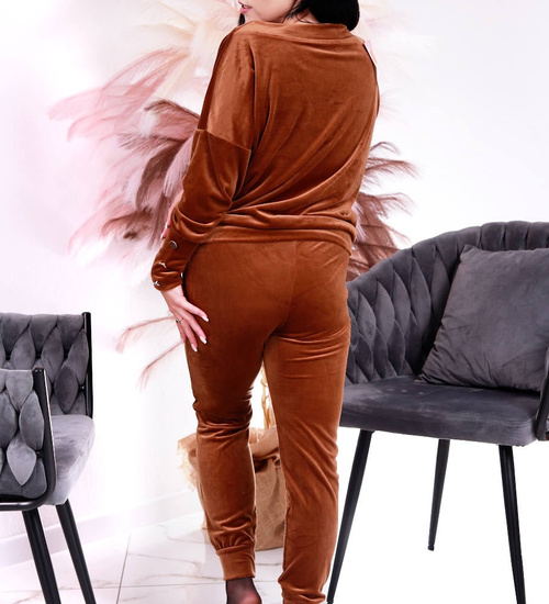 Czekoladowy welurowy dres z guziczkami /H2 A3-2 UB561 T637/