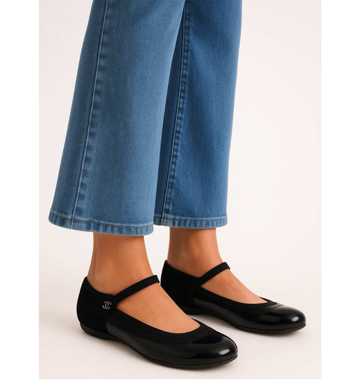 Czarne baleriny z paskiem /D7-216267 T192/