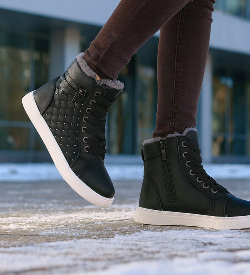 Zimowe czarne trampki z futerkiem /G3-2 18612 T396/