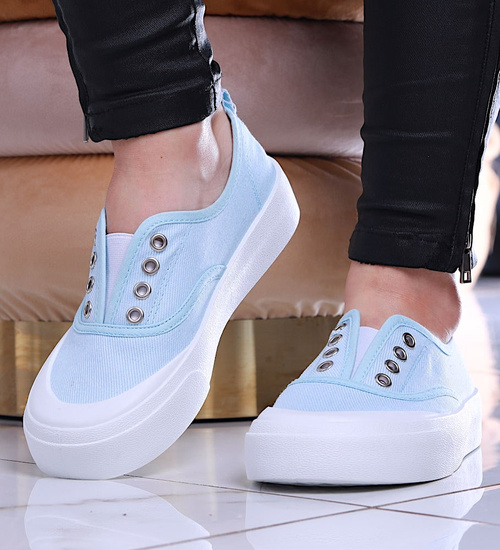 Wsuwane niebieskie trampki na platformie /C5-3 14074 S260/