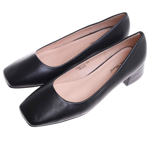 Czarne czółenka na niskim obcasie /E9-2 17736 W102/