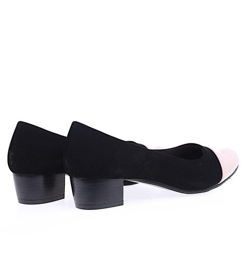 Czarne czółenka damskie na klocku /A8-3 8311 S198/