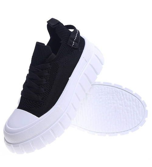 Wsuwane czarne trampki na platformie /F7-3 13434 S298/