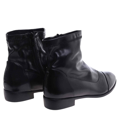 Czarne botki saszki na płaskim obcasie /E7-3 16868 T107/