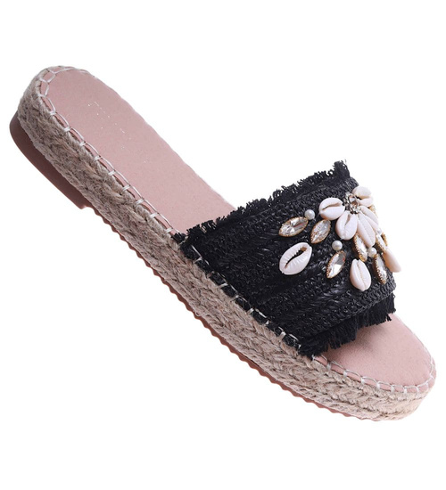 Czarne klapki na niskiej platformie /F2-2 17674 G289/