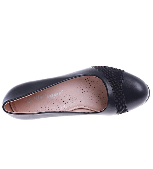 Klasyczne czarne czółenka na słupku /G7-2 14822 T532/