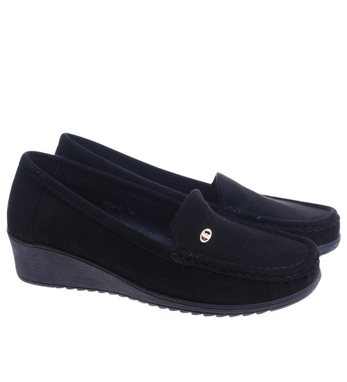 Czarne czółenka na niskim koturnie /F6-3 17666 W333/