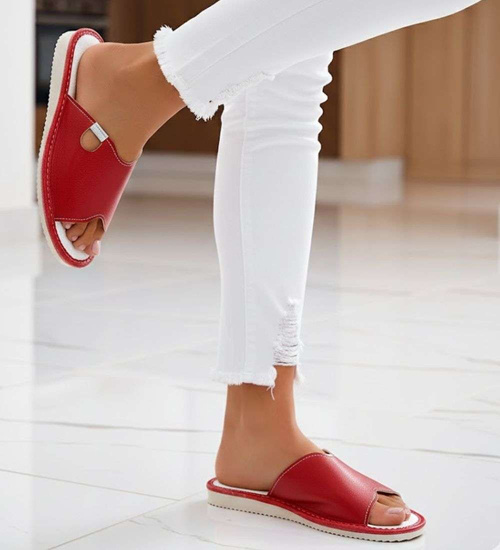 Czerwone domowe klapki kapcie /C2-1 16135 S165/