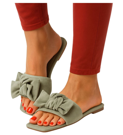 Płaskie oliwkowe klapki damskie /E2-2 13703 T194/