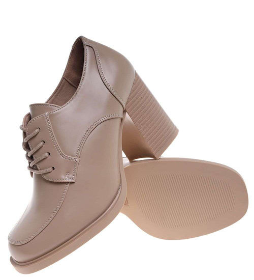 Sznurowane beżowe czółenka na słupku /C7-3 18667 T359/