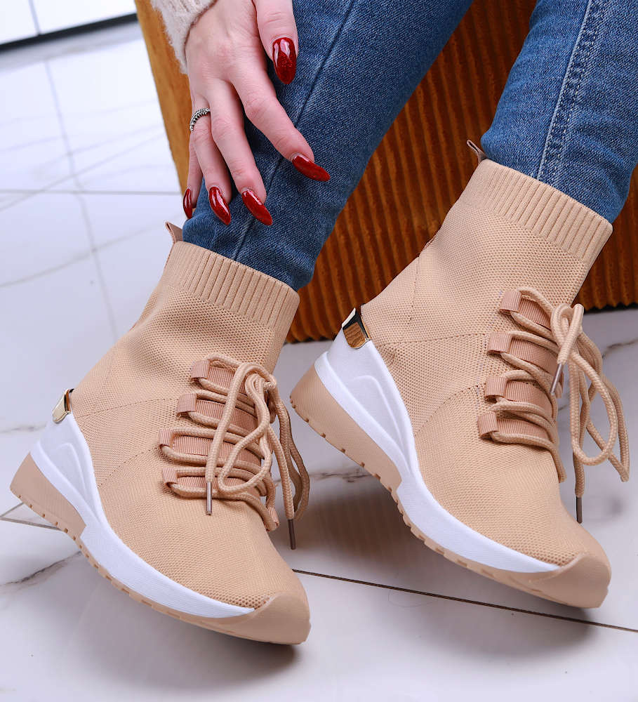 Elastyczne trampki sneakersy na koturnie