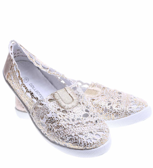 Złote błyszczące dziewczęce balerinki z koronki /A10-2 15816 T8-6/