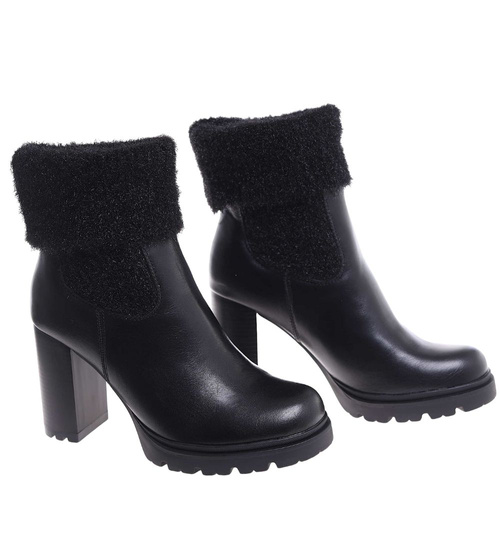 Czarne zimowe botki na słupku /E1-1 18562 G284/