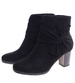 Czarne botki damskie na słupku /A7-1 16901 T227/