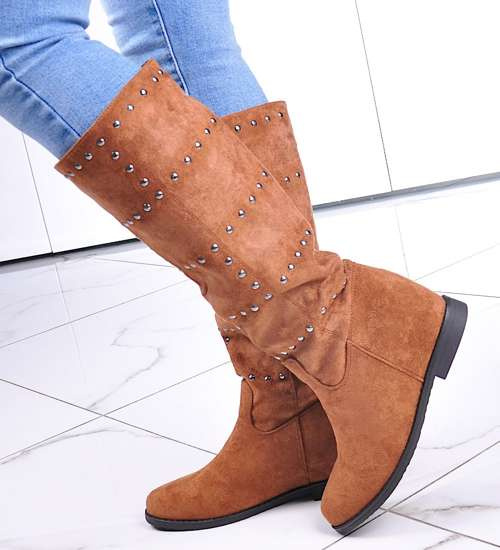 Zamszowe kozaki damskie z ćwiekami Camel /F5-2 12914 T423/