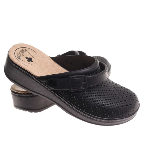 Czarne kryte ażurowe klapki damskie /F6-1 17908 T189