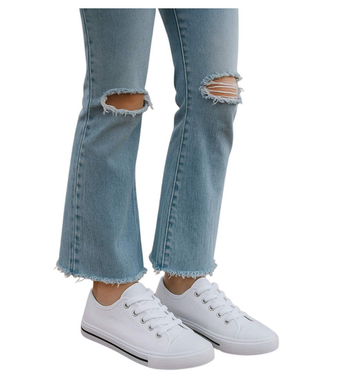 Klasyczne białe trampki z niską cholewką /B4-1 15577 T089/