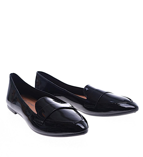 Czarne baleriny damskie lakierowane /C1-2 13415 T191/