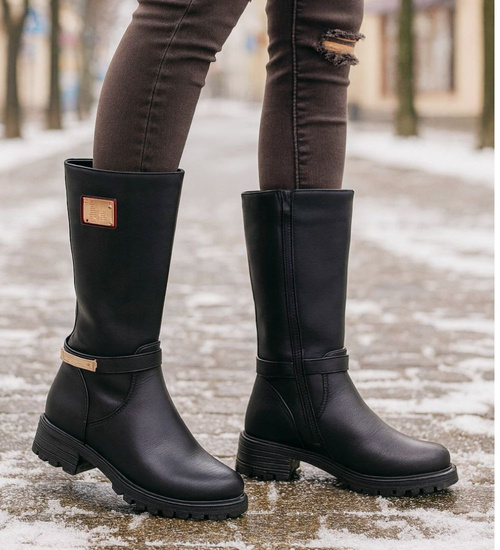 Czarne zimowe kozaki z futerkiem /B7-3 18530 T398/