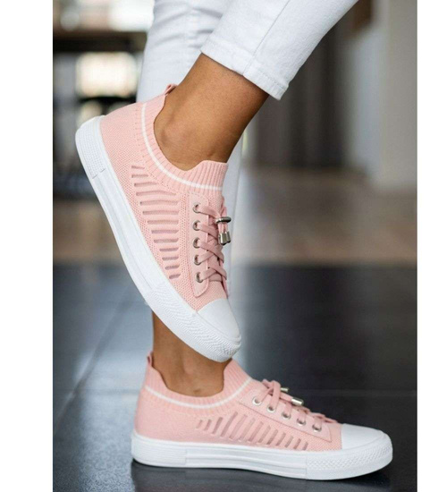 Ażurowe pastelowe trampki damskie slip on Różowe /K3-1 18748 T171/