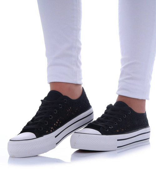 Koronkowe czarne trampki damskie na platformie /E9-2 17466 H2 G230/