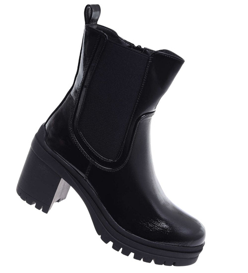 Czarne botki na grubym obcasie i platformie /C5-3 18312 T432/