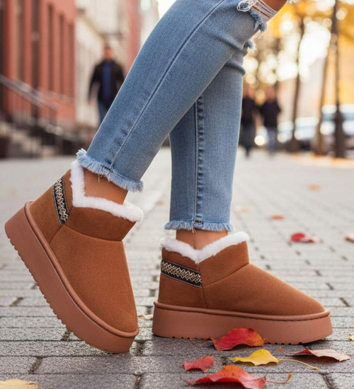 Krótkie kozaki śniegowce karmelowe ocieplane /D3-1 18420 T266/