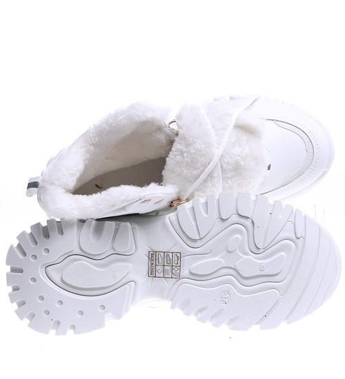Zimowe śnigowce w sportowym stylu / A9-2 15308 T683/