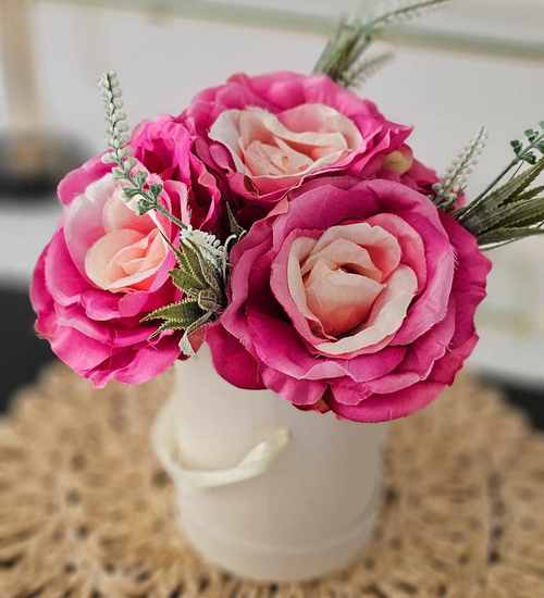 Flower box- różowe róże na prezent /FL49 M212/