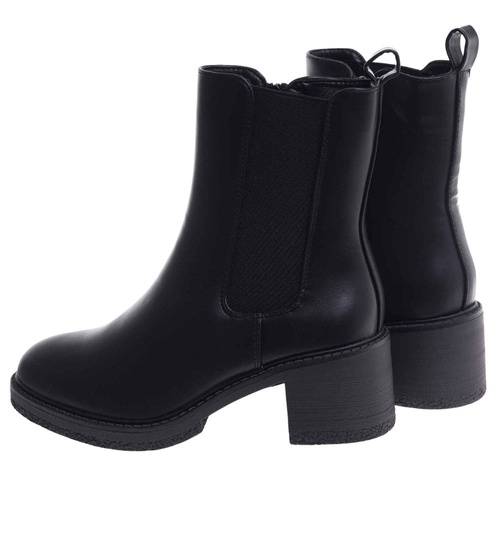 Czarne botki damskie na grubym obcasie /A10-3 18395 W259/