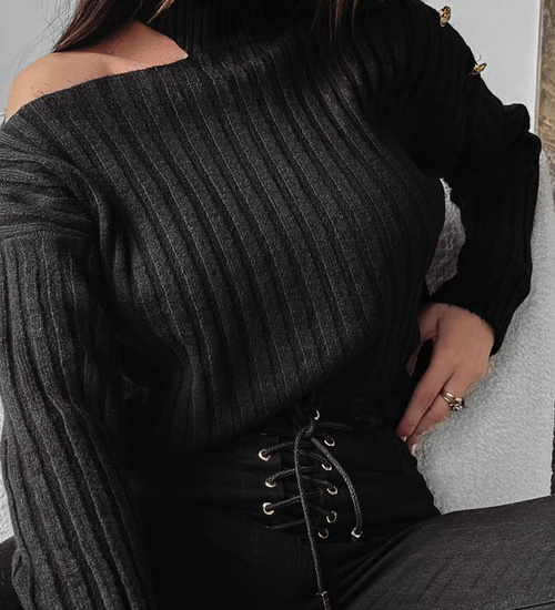 Czarny golf damski Ashley Olavoga /H UB670 L987/