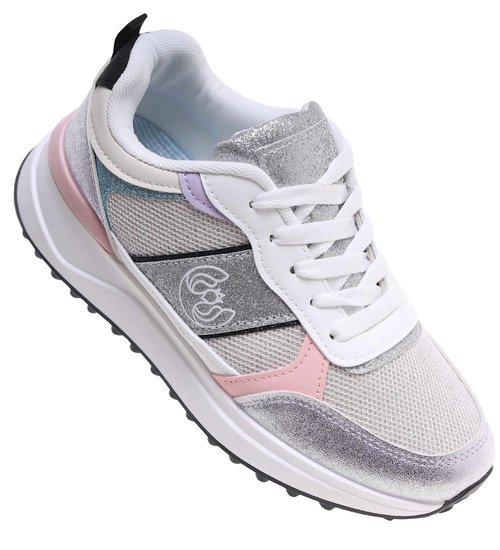 Białe sneakersy z pastelowymi wstawkami /F8-3 18842 T232/