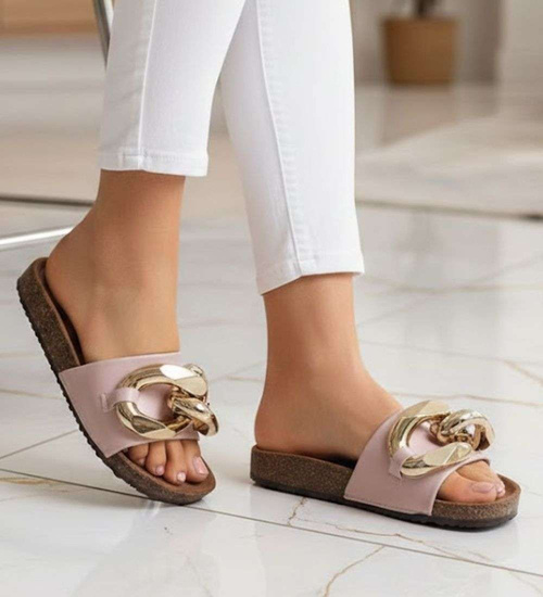 Różowe klapki damskie z łańcuchem /C7-2 13119 T204/