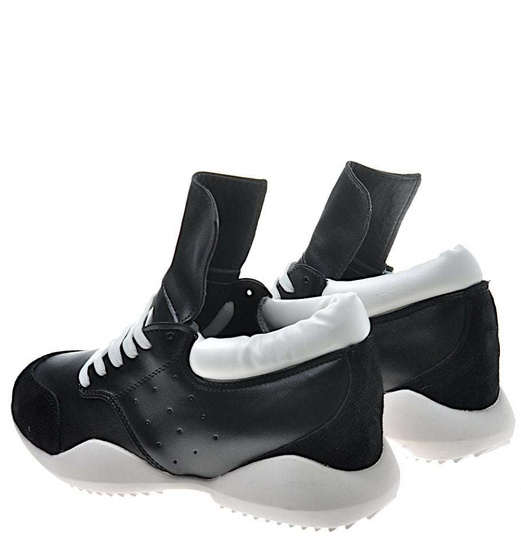 Czarne sneakersy na niskim koturnie /B2-3 9721 S190/